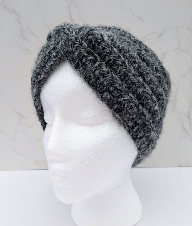 Crochet twisted earwarmer