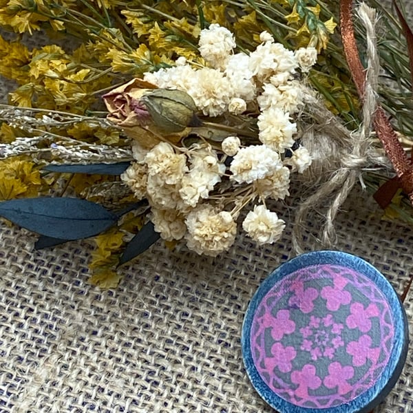 Wooden brooch inspired by V and A playing card for Christmas time