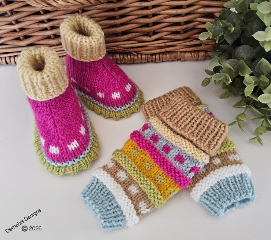 Baby Girl's Hand Knitted Booties and Leg Warmer Set 3-9 months