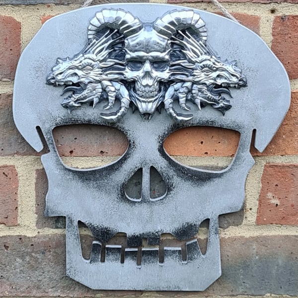 Gothic Gargoyle Design Skull Wall Hanger