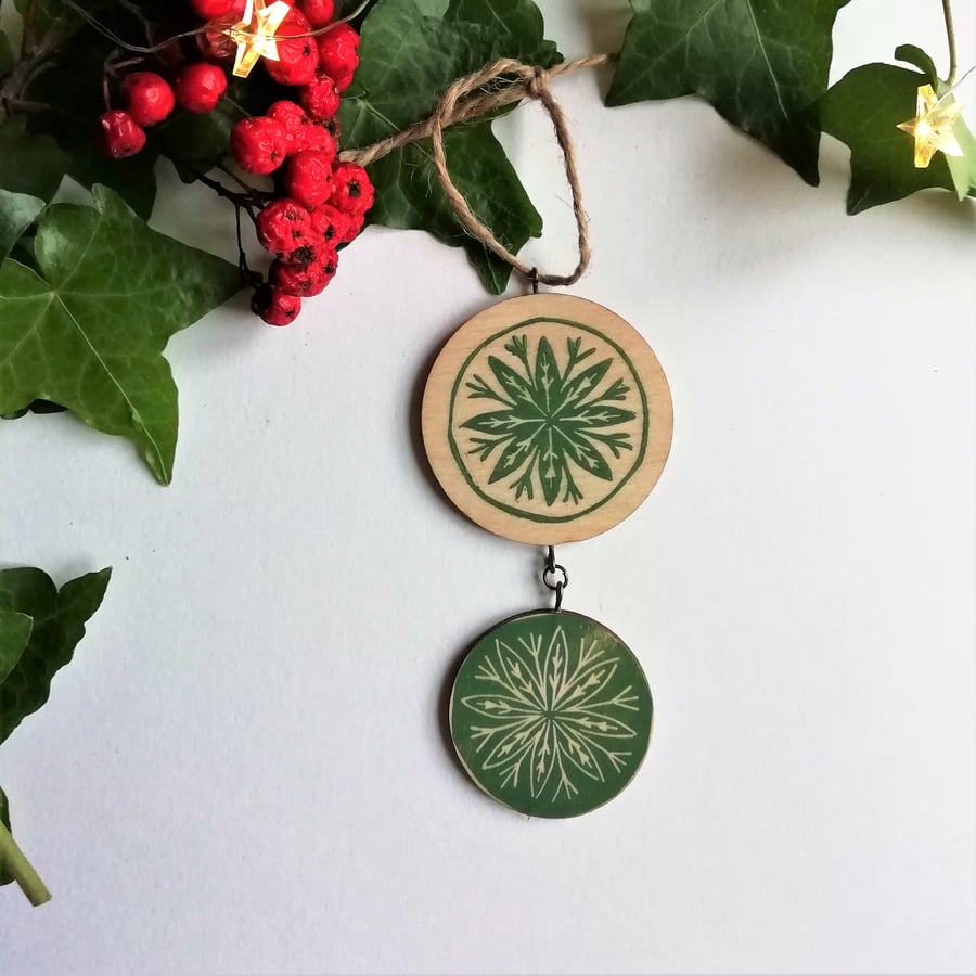 Handprinted Wooden Tree decoration in Green