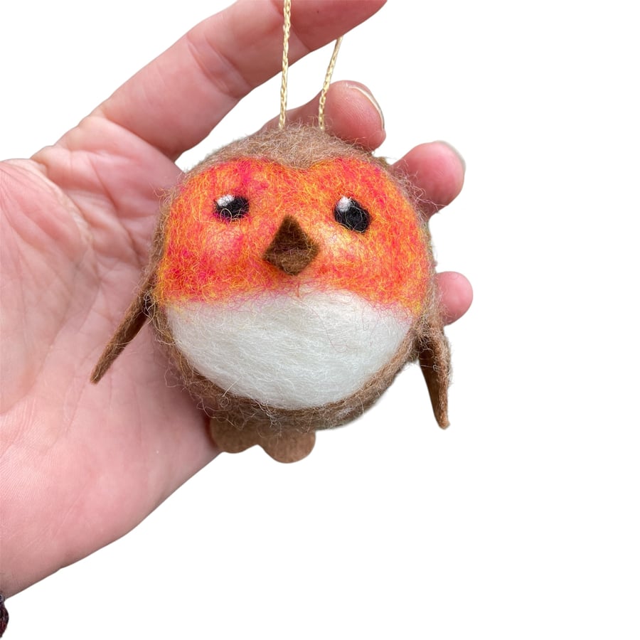 Needle felted robin bauble, hanging decoration