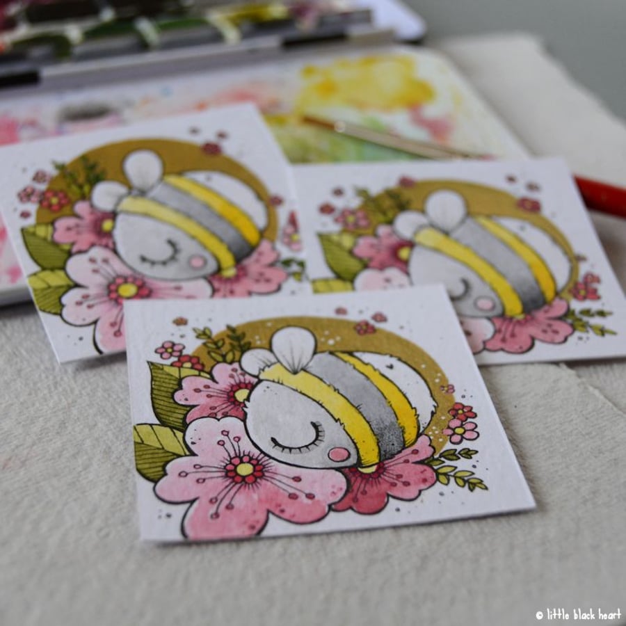 golden cherry blossom bee - twinchie