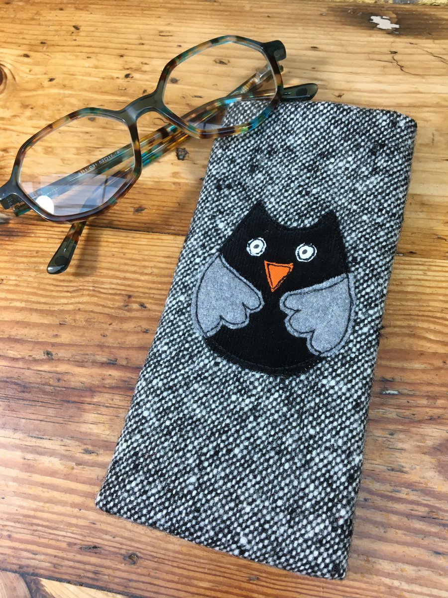 Owl Glasses case, fabric glasses sleeve, book lover gift, black & grey tweed