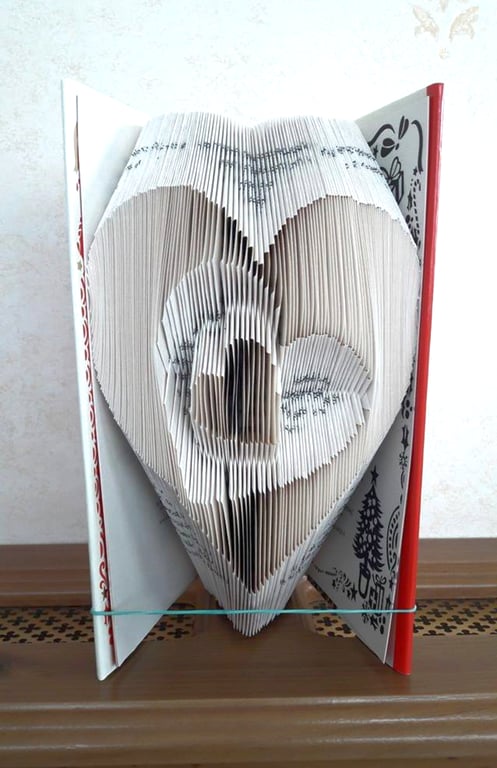 Twisted Hearts MMF Book Folding Pattern - EMAILED PDF PATTERN