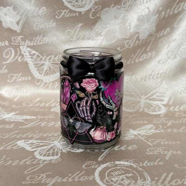 Dark Witch Aesthetic Candle – Gothic Crystal & Raven Candle