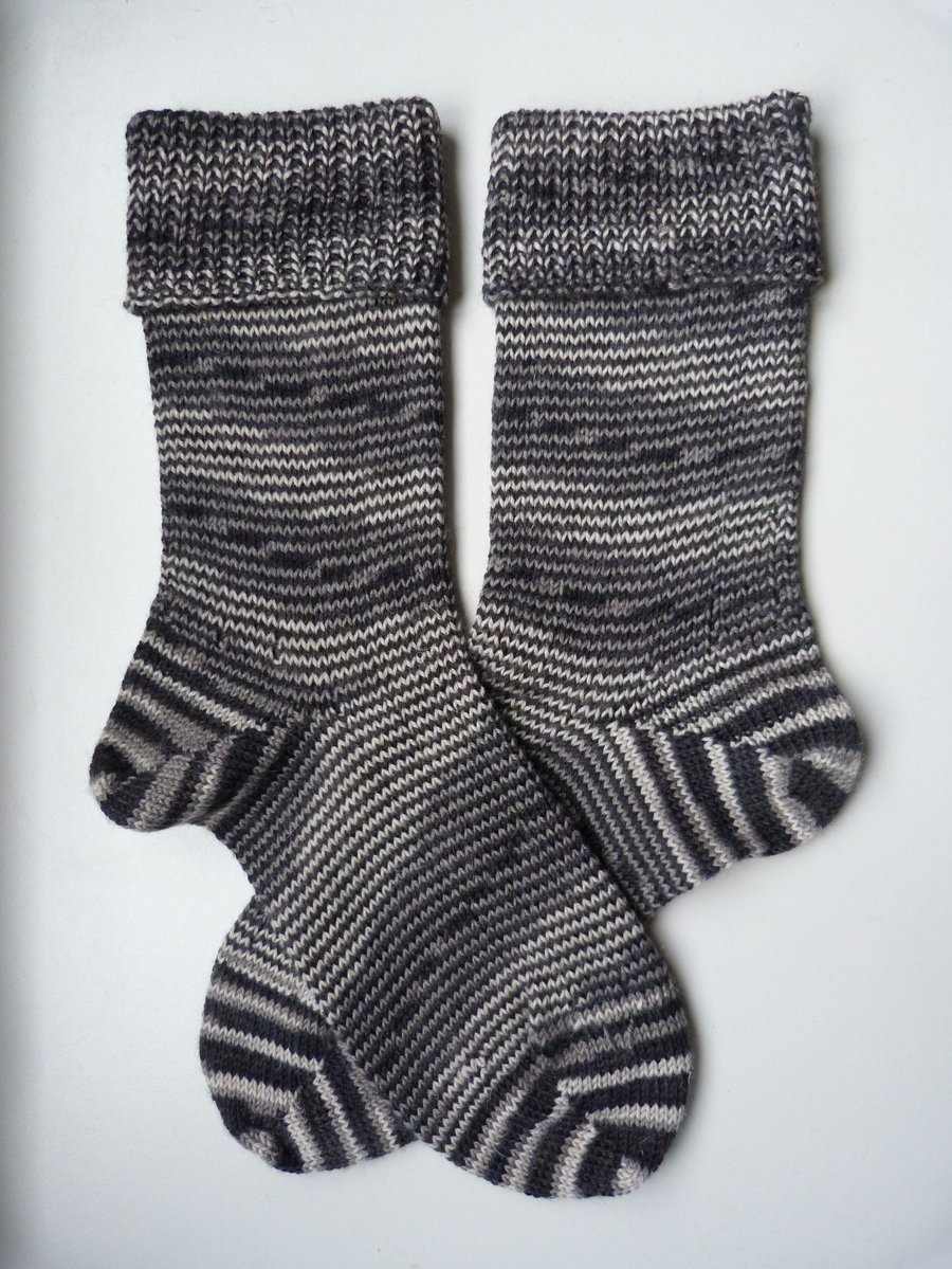 Knitted Ribbed Wool Socks Size 6 to 7 Turnover Tops