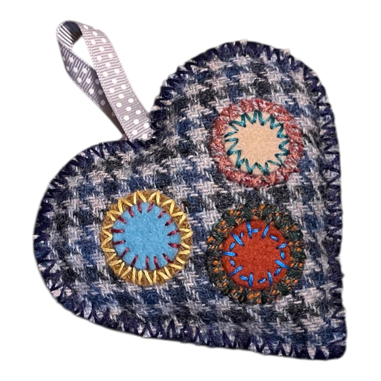 Heart filled with Lavender (FH10) 