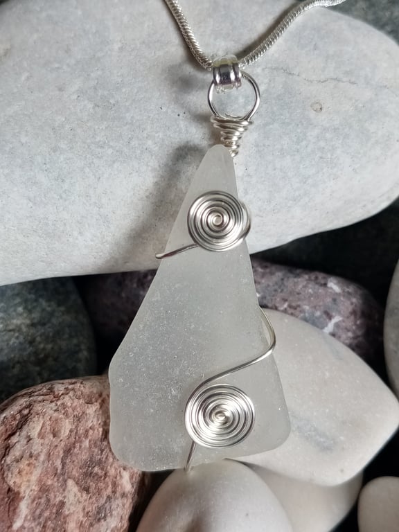 Wire-wrapped Sea Glass Necklace 