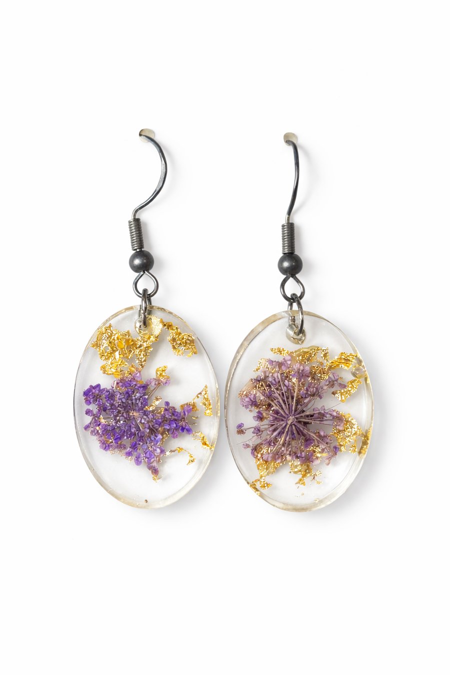 Oval Resin Flower Dangle Earrings with Purple Blooms & Gold Leaf