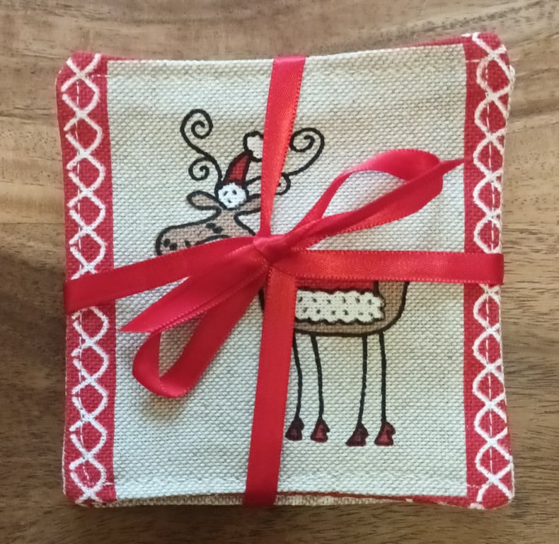 Set Of 4 Funny Reindeer Coasters. Festive Fabric Drinks Mats