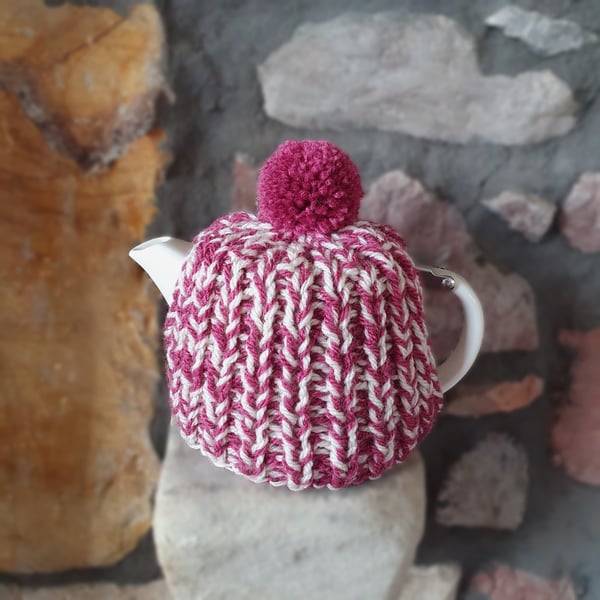 Tea Cosy, Cozy, Tea Pot Cover, Suki, For Life Stump Compatible, Hand Knitted