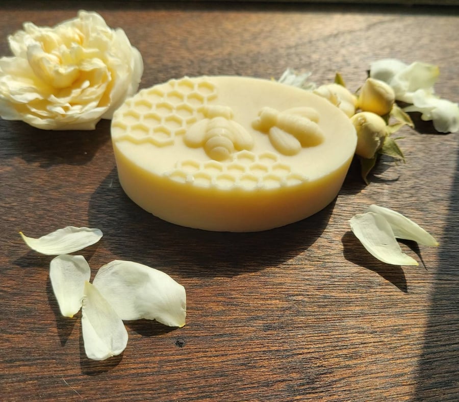 Beeswax Lotion Bar. Dry Skin. Acne. Eczema. Aging Skin. Honey Scented. Skin Care