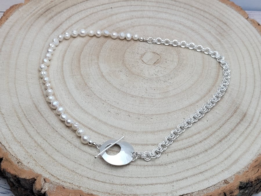 FRESH WATER PEARLS & CHAIN MAIILE NECKLACE