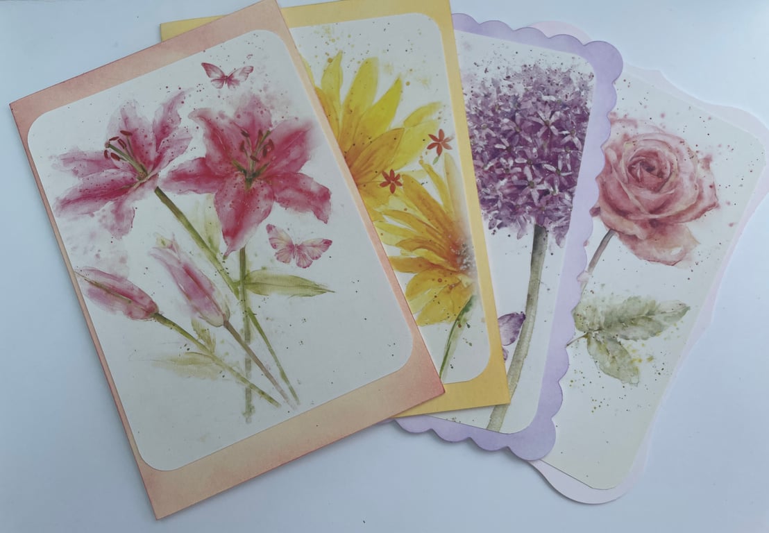 Set of 4 floral cards for notelets or any occasion