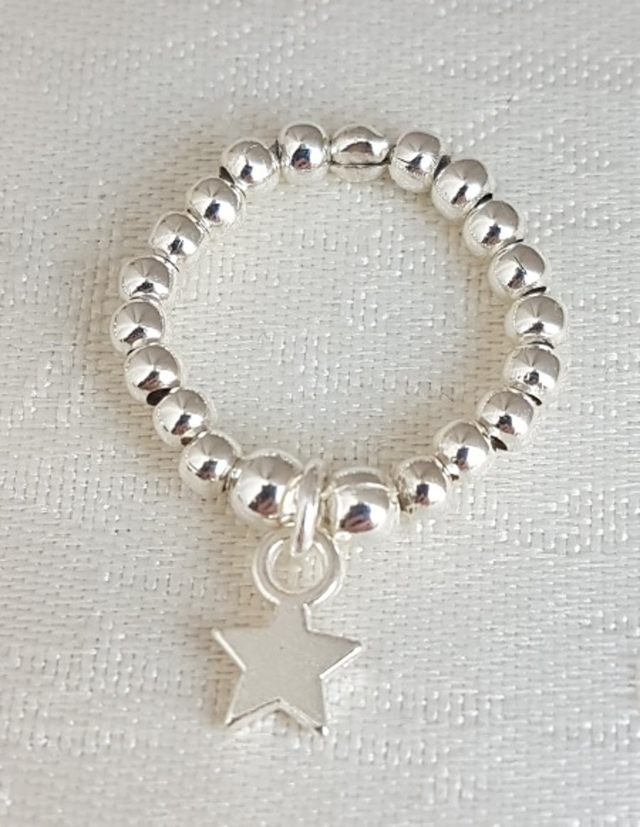 Beautiful Silver Bead Ring with Star Charm - UK Ring Size L