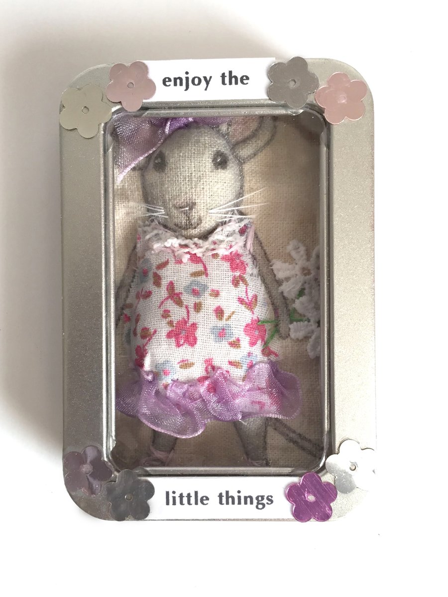 little mouse in a tin, ornamet, magnet, textile art, gift