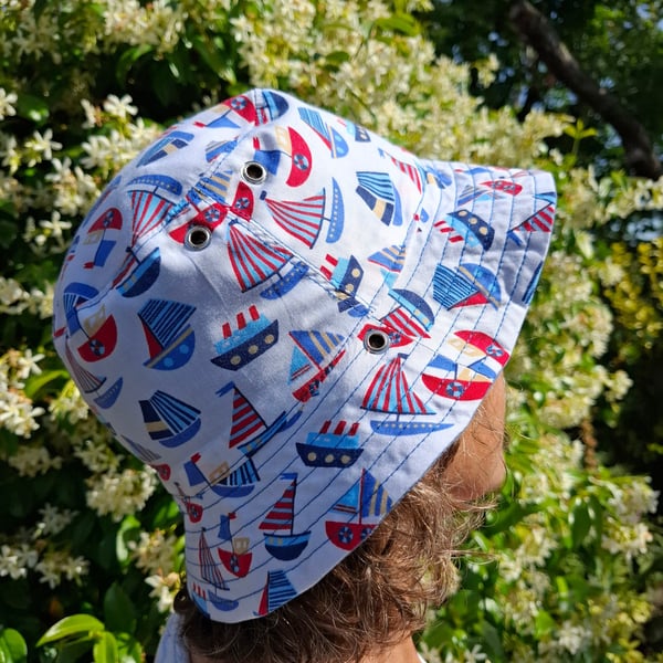 Summer festival bucket hat