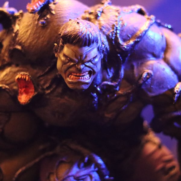 Venomized Hulk Bust Display Model with 3 Heads, Comic Collector Statue