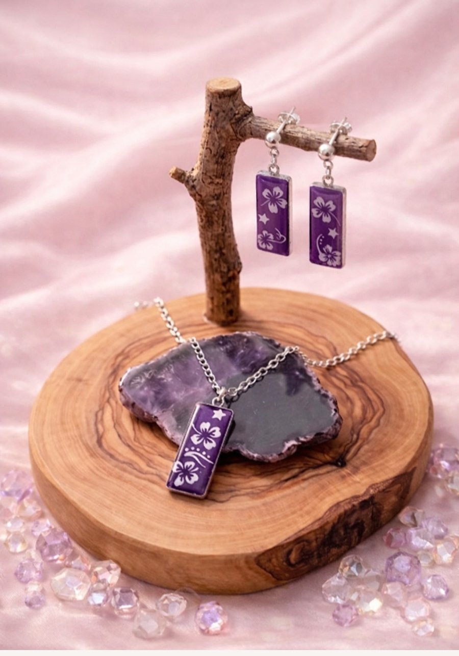 Handmade Purple Floral Resin Necklace & Earrings Set