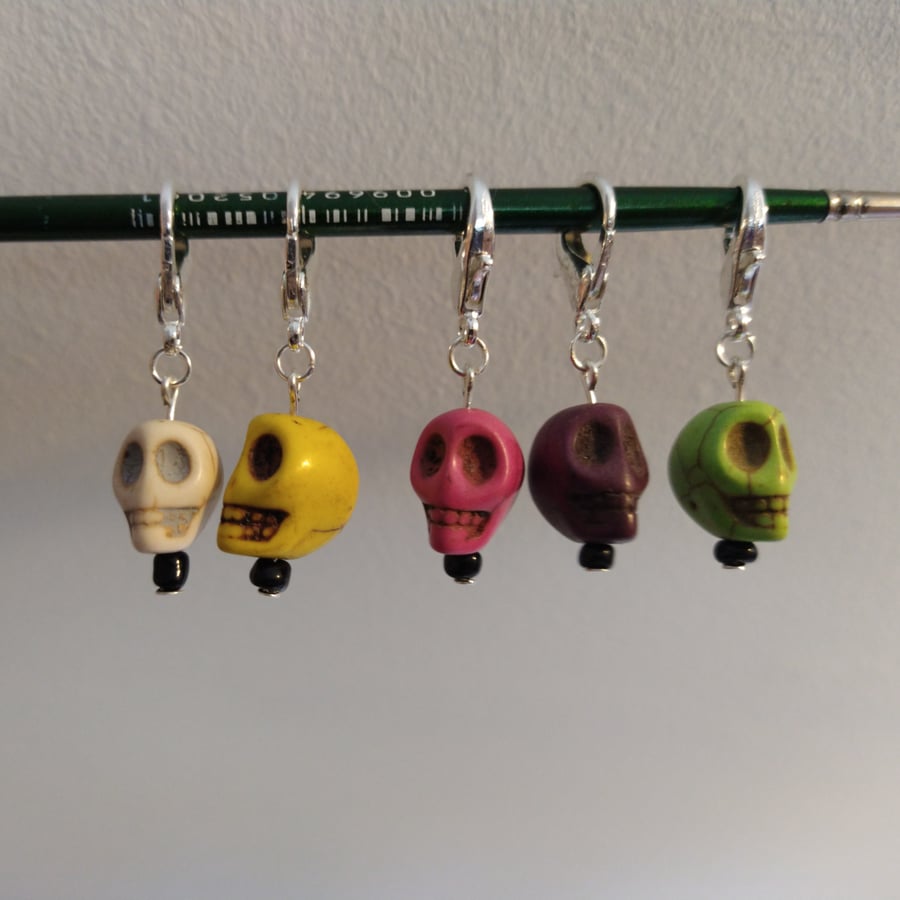 Skull Stitch Marker White