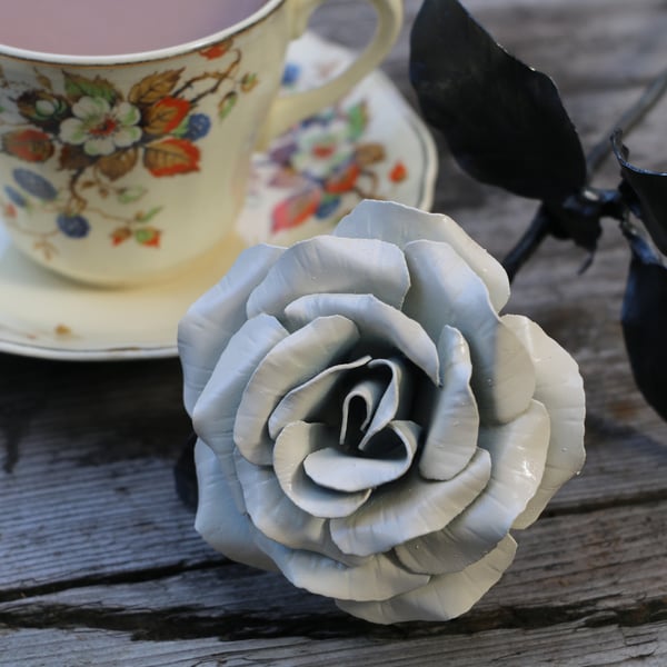White Satin steel metal handmade rose Forged flower Wedding Birth Love