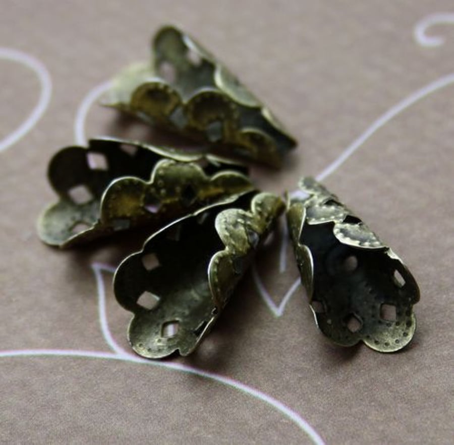Pack of 30 – Antique Bronze Cone Bead Caps