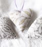 SET OF 3 WILLIAM MORRIS LAVENDER BAGS - HEART SHAPED  - Image 6