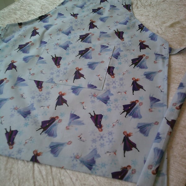 Child's Apron with Characters from Frozen