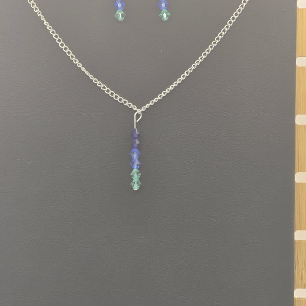 Dark to light blue preciosa crystal bicone jewellery set