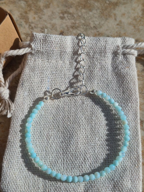 Dainty Pale Blue Seashell Pearl Bead Bracelet