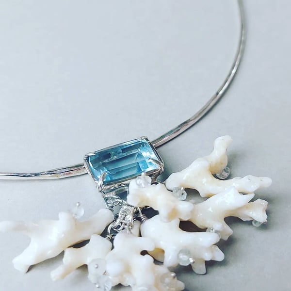 Hammered Sterling Silver Necklace: Coral & Aquamarine Beads