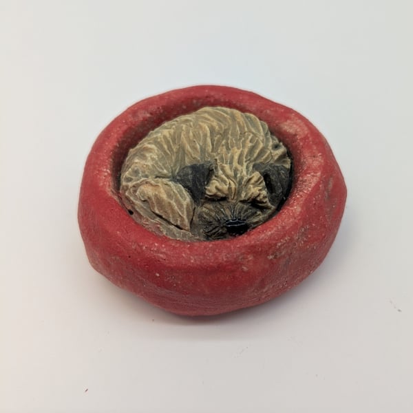 Yorkshire Pudding Border Terrier Mini Sculpture - red bed