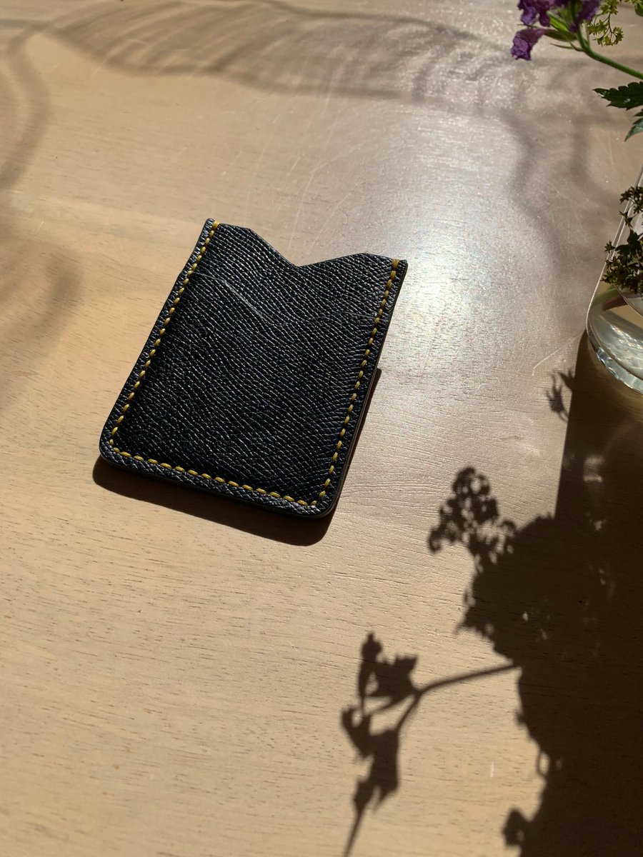 Leather card holder in black small and petite 