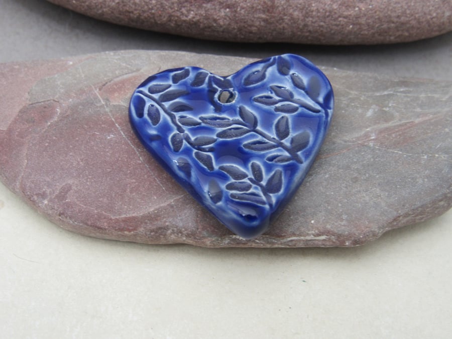 Medium Cobalt Blue Leaf Texture Heart Shaped Ceramic Pendant