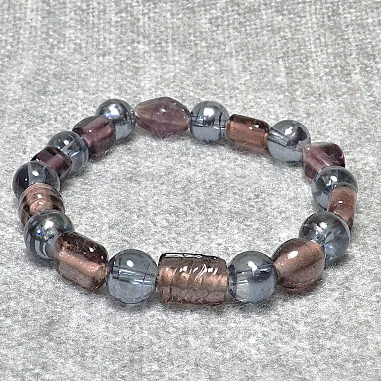 Silver-Grey Chunky Glass and Mixed Translucent Plum Bead Elastic Bracelet