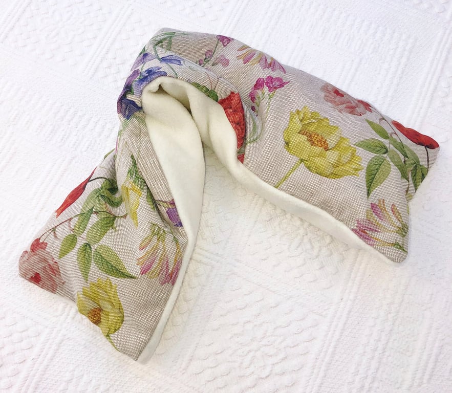 Wheat Bag Classic Victorian Garden  linen fabric ivory fleece reverse 48cm