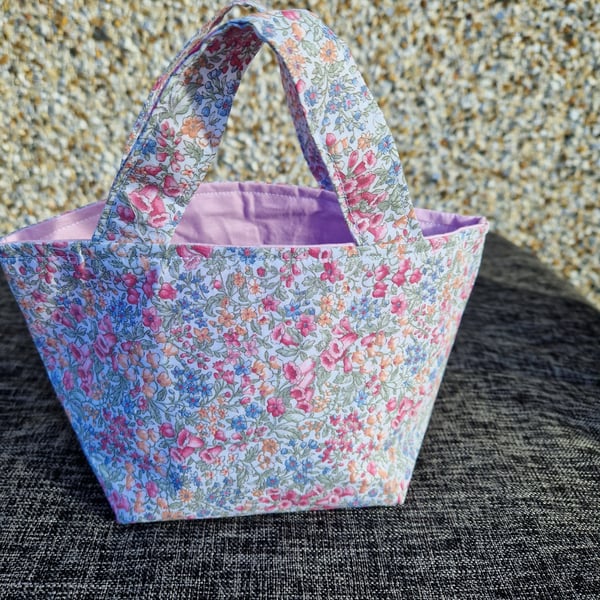 Toddlers shopping bag