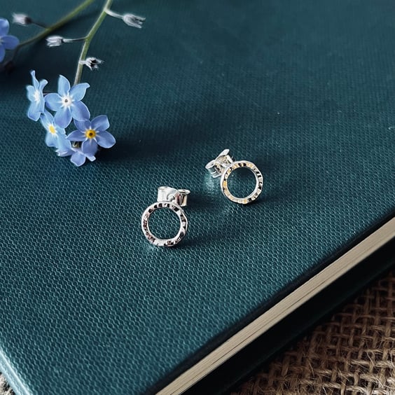 Sterling Silver Hammered Circle Stud Earrings