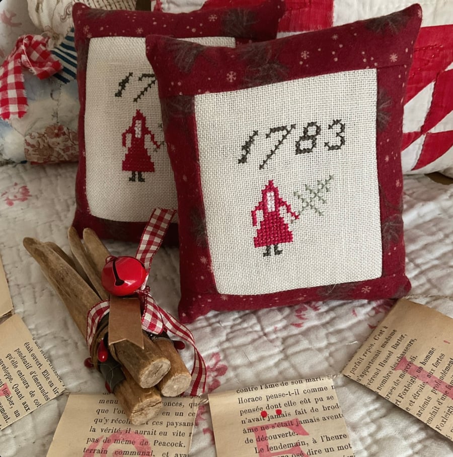 1783 Santa Cross stitch decoration 