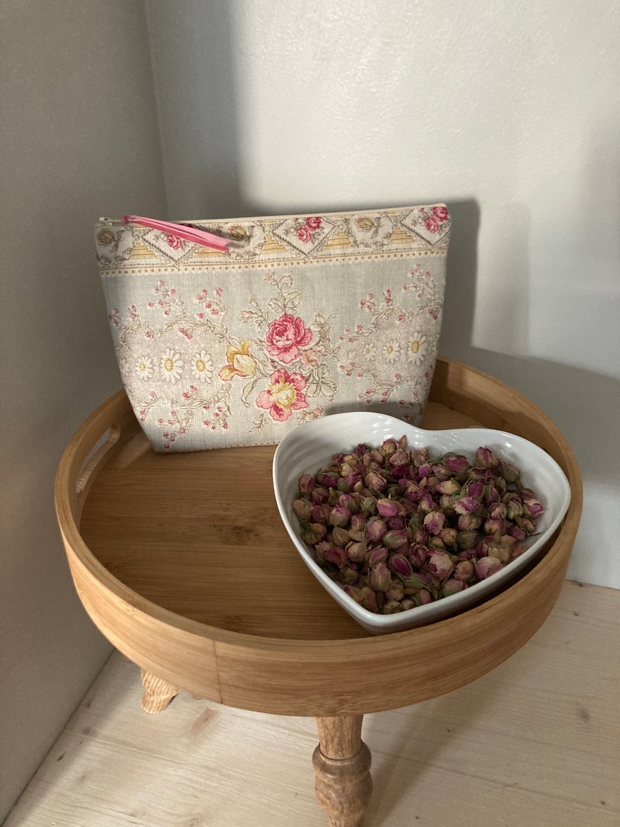 Kate Forman Christobel Designer Fabric Makeup Bag