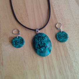 Pendant Necklace