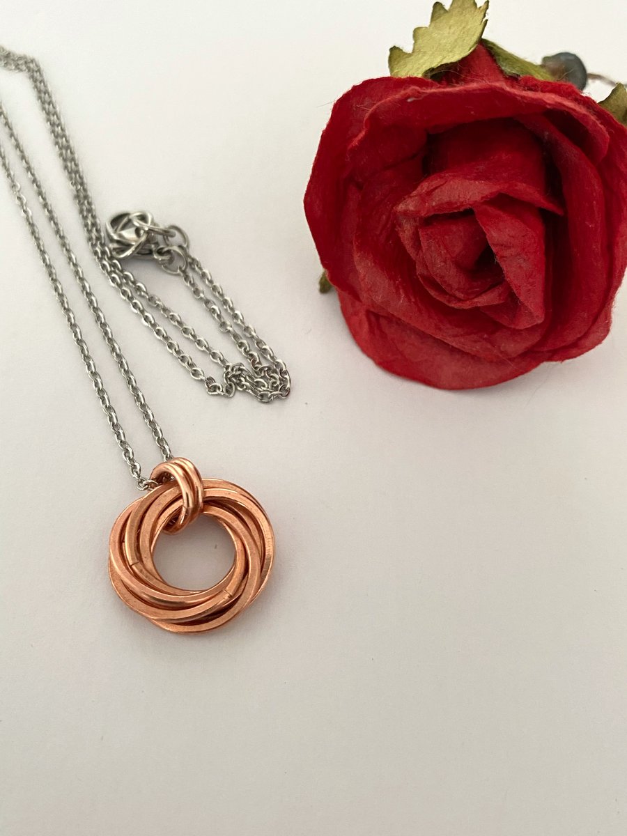 Hammered Pure Copper Mobius Seven Ring Necklace for 7th Anniversary Gift Idea 