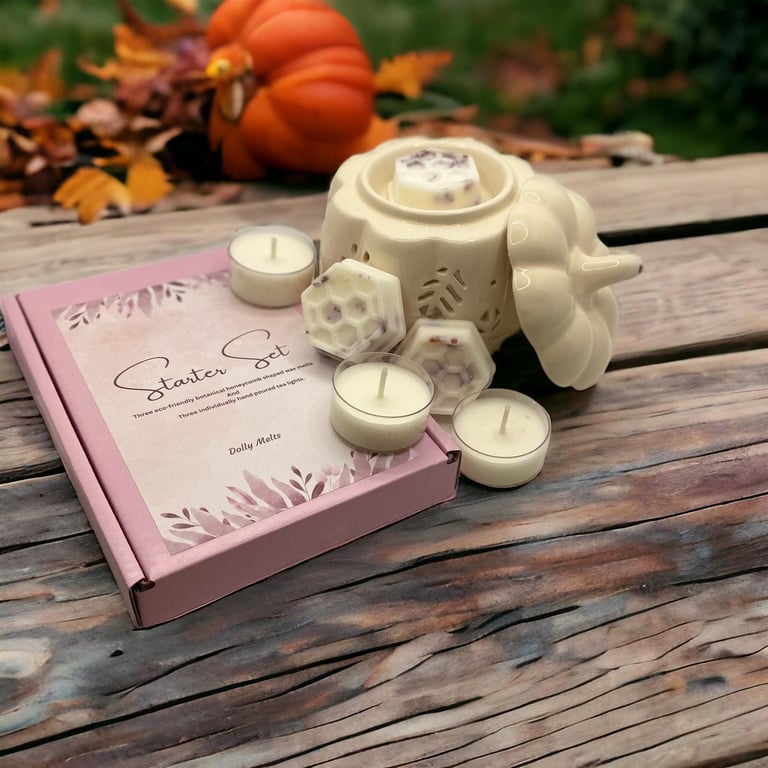 AUTUMN LEAVES PUMPKIN Gift Set, Includes Wax Burner and Starter Set