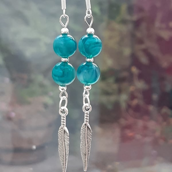 Green agate drop earrings