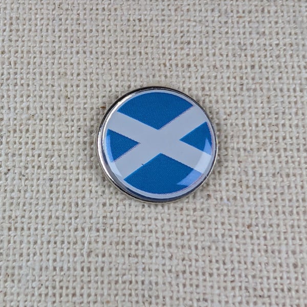 Scotland Flag Badge - Large Resin Topped Pin Badge - Scottish Flag Pin