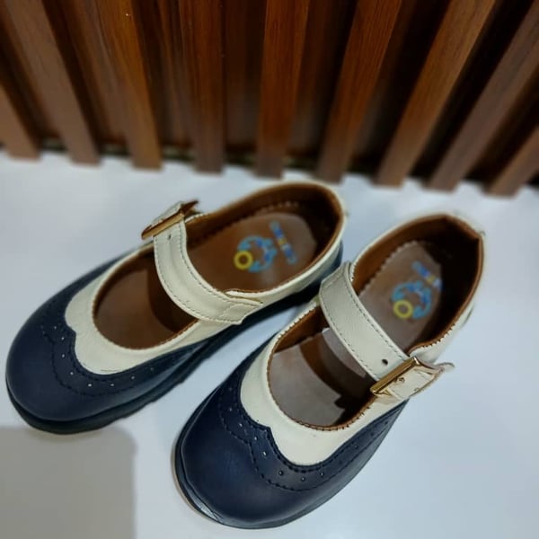 Castino Kids Leather Shoes