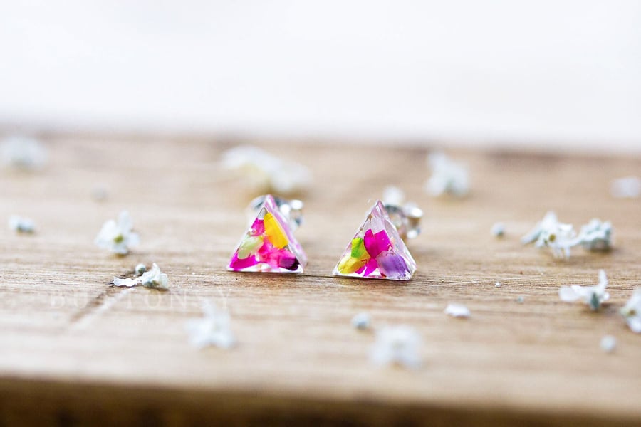Real Flower Earrings Tiny Triange Studs Floral Jewelry Pressed Flower Earrings N