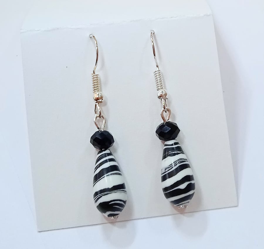 Striped Agate Earrings (1) - UK Free Post