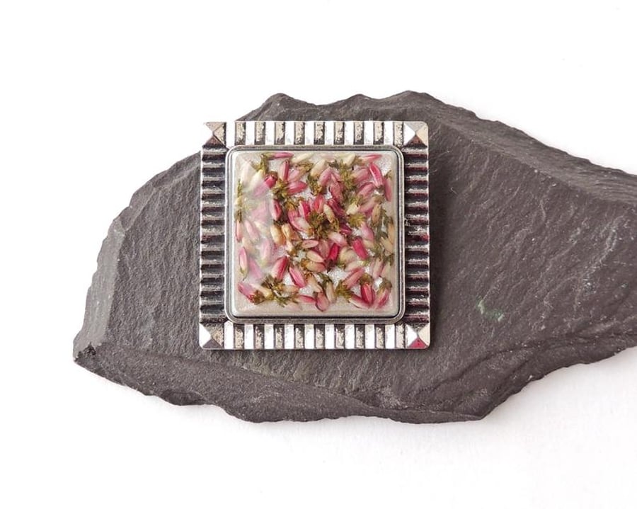 Square Pink Heather Flower Brooch  1458